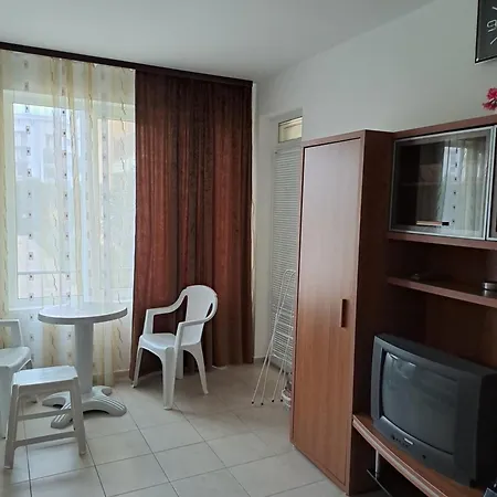 Apartment хермес *